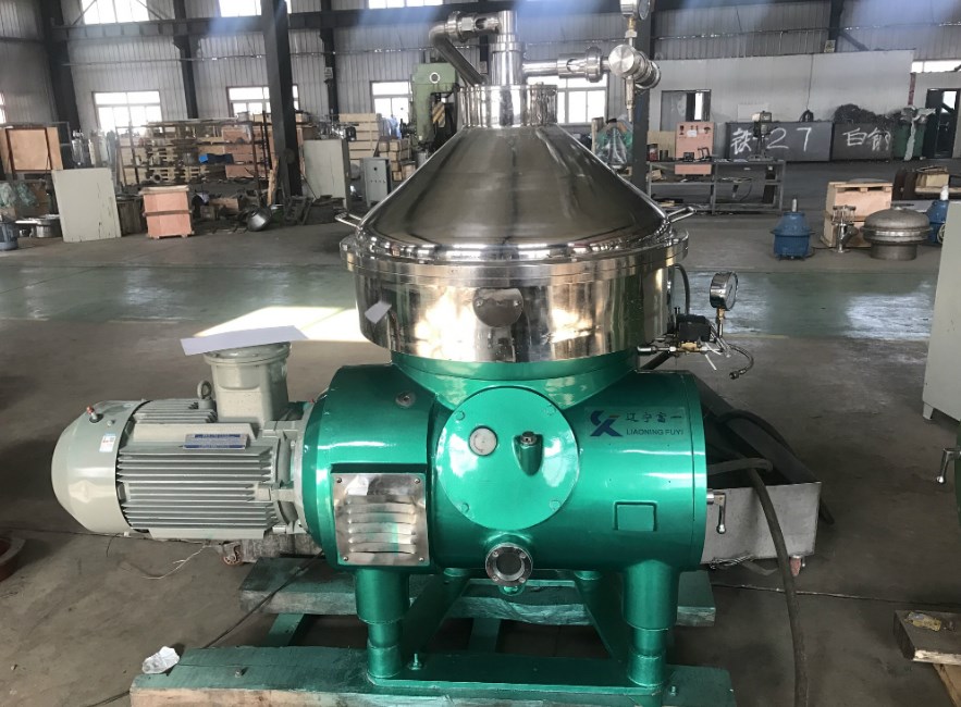 Algae harvest disc centrifuge 